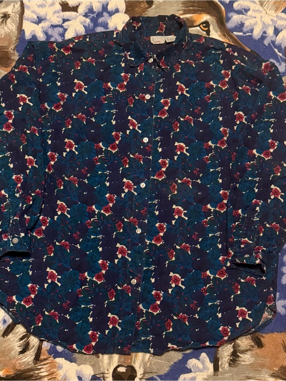 Women’s Floral Button-Up Shirt in Navy and Teal